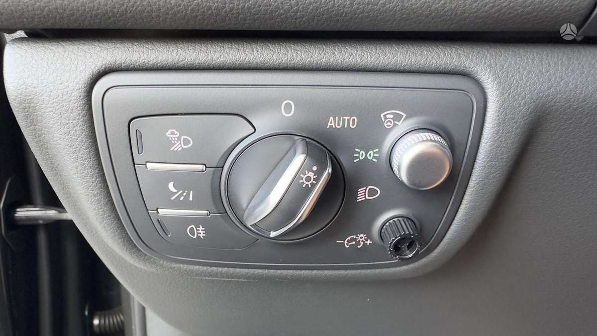 Audi A6, 3.0 l., universalas