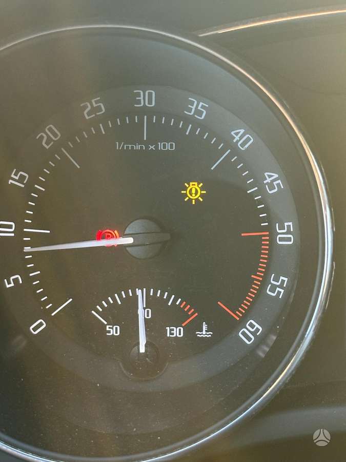 Skoda Superb, 2.0 l., Седан