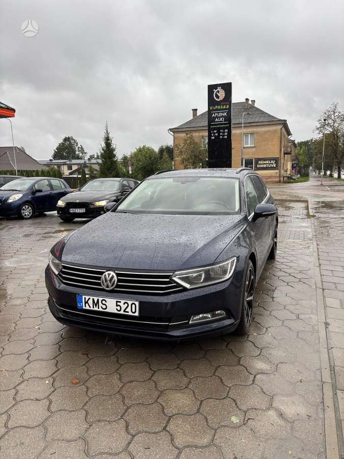 Volkswagen Passat - 8