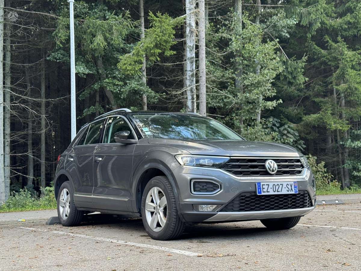 Volkswagen T-Roc - 8