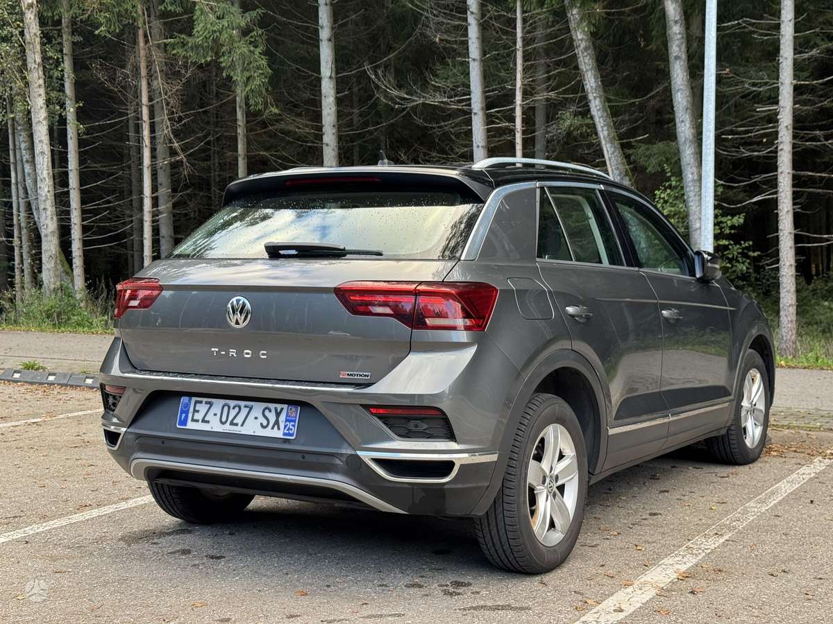 Volkswagen T-Roc - 2