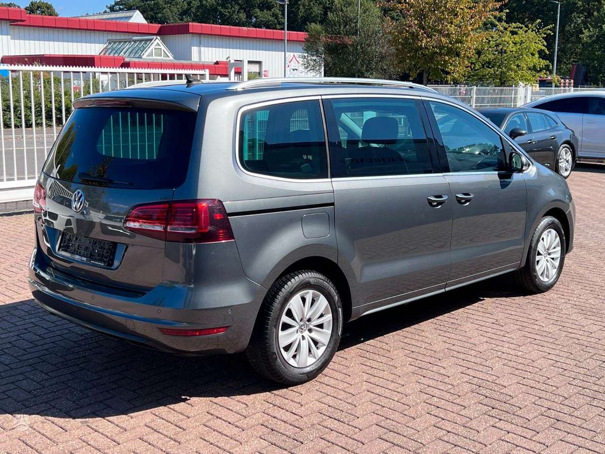 Volkswagen Sharan - 7