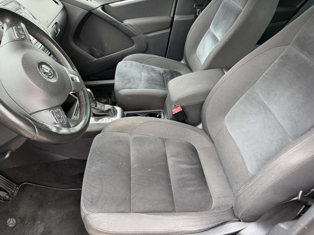 Volkswagen Tiguan - 7