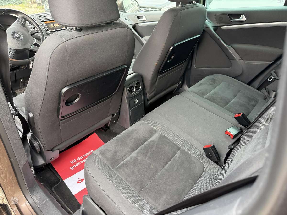 Volkswagen Tiguan - 10