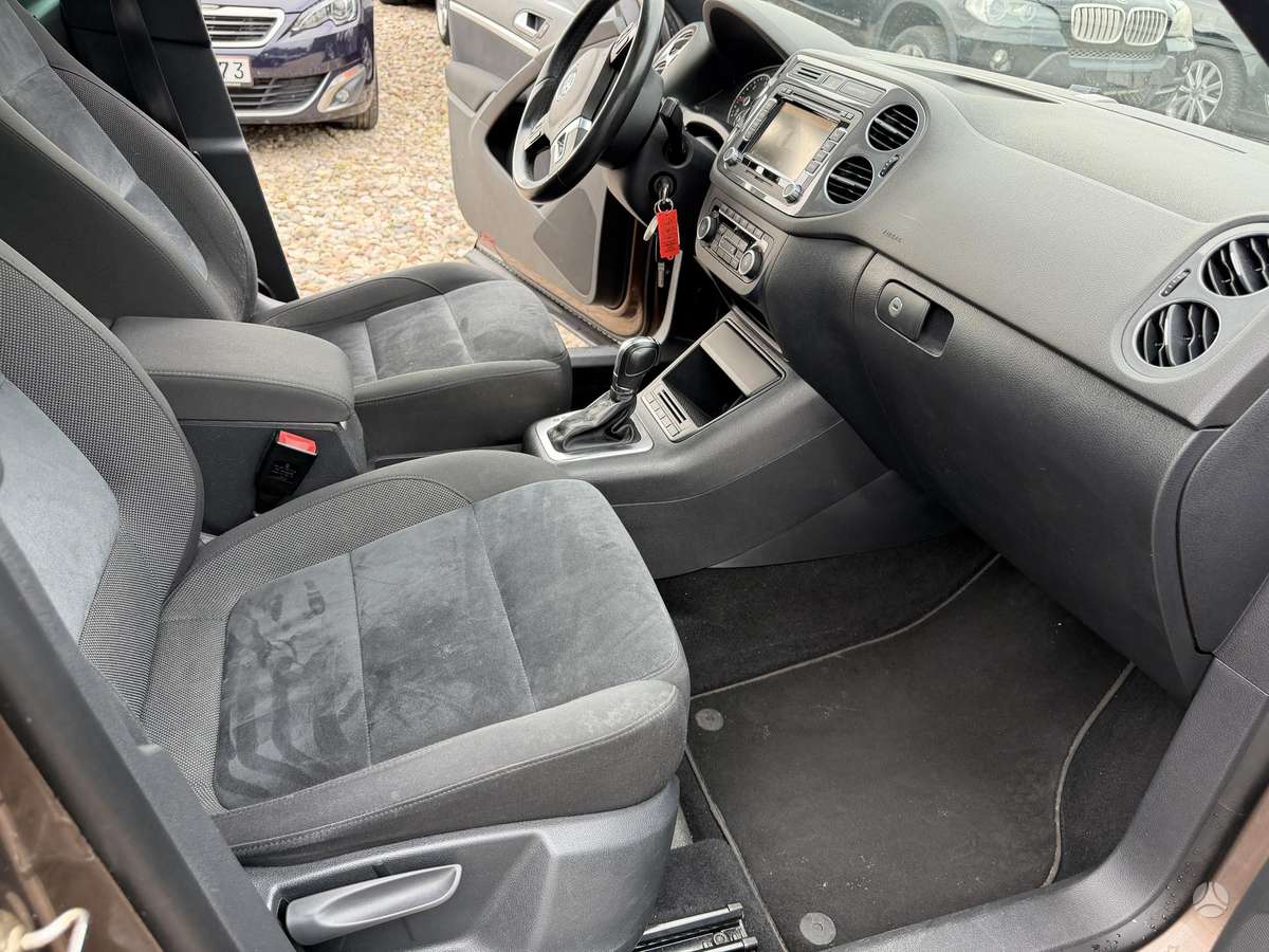 Volkswagen Tiguan - 8