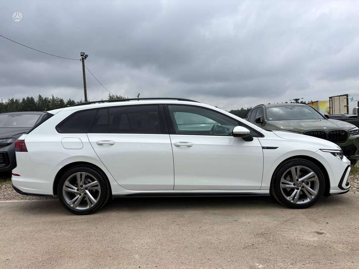 Volkswagen Golf - 5