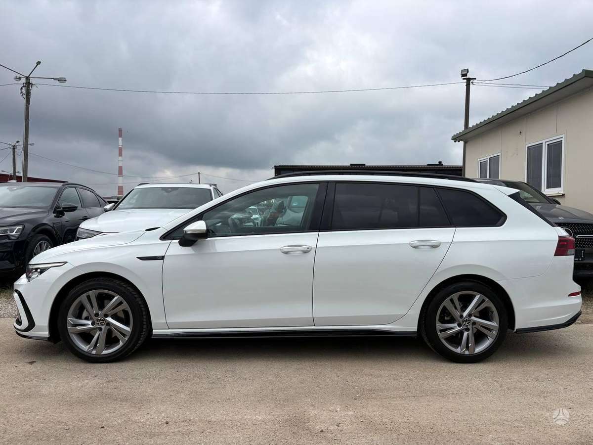 Volkswagen Golf - 6