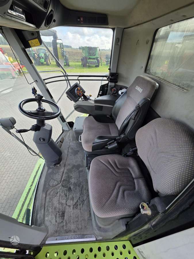 Claas Lexion 760, kombainai