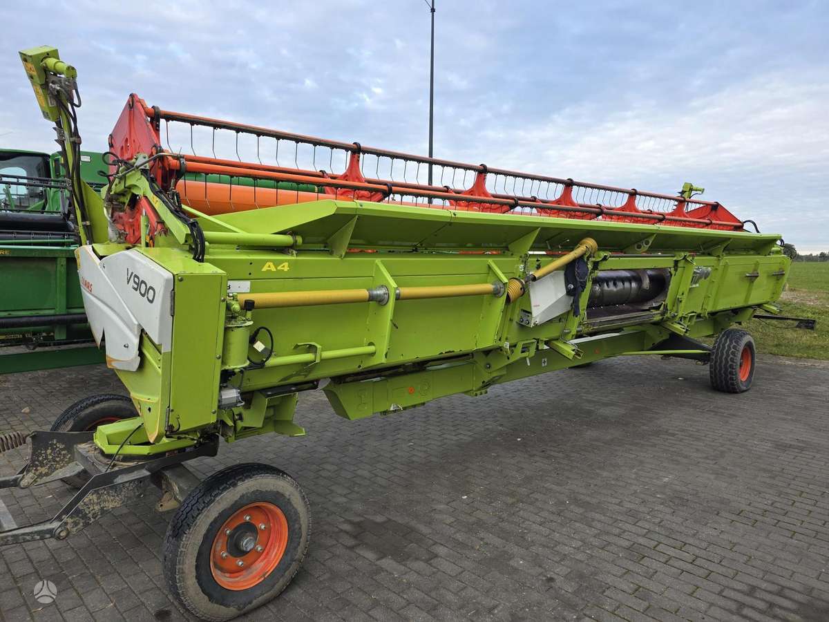 Claas Lexion 760, kombainai
