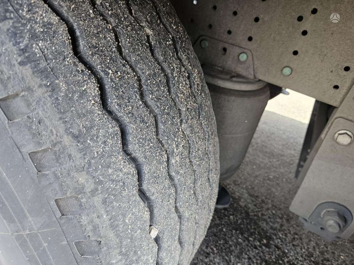 Schmitz SCB*S3T, užuolaidinės / tentinės