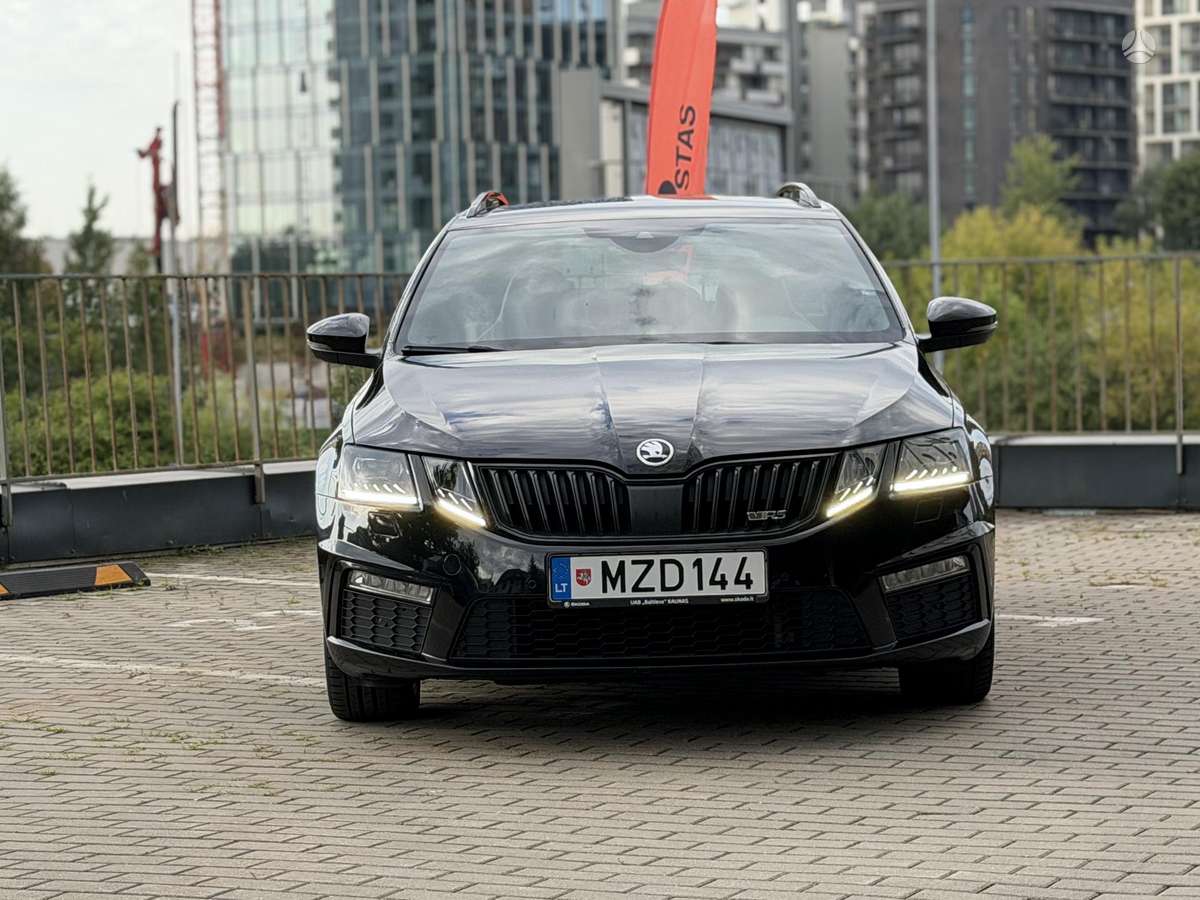 Škoda Octavia - 2