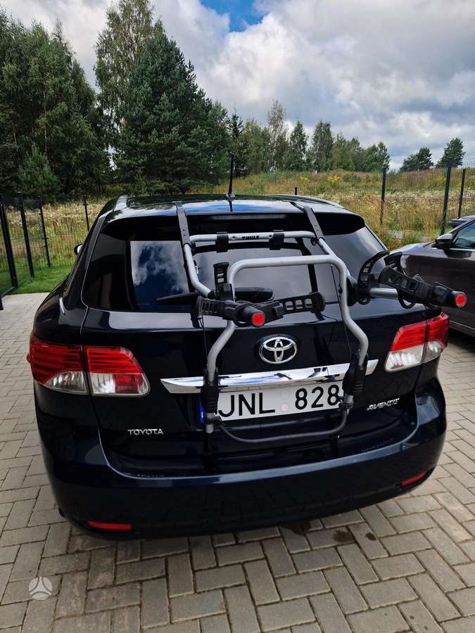 Toyota Avensis, 2.2 l., Универсал