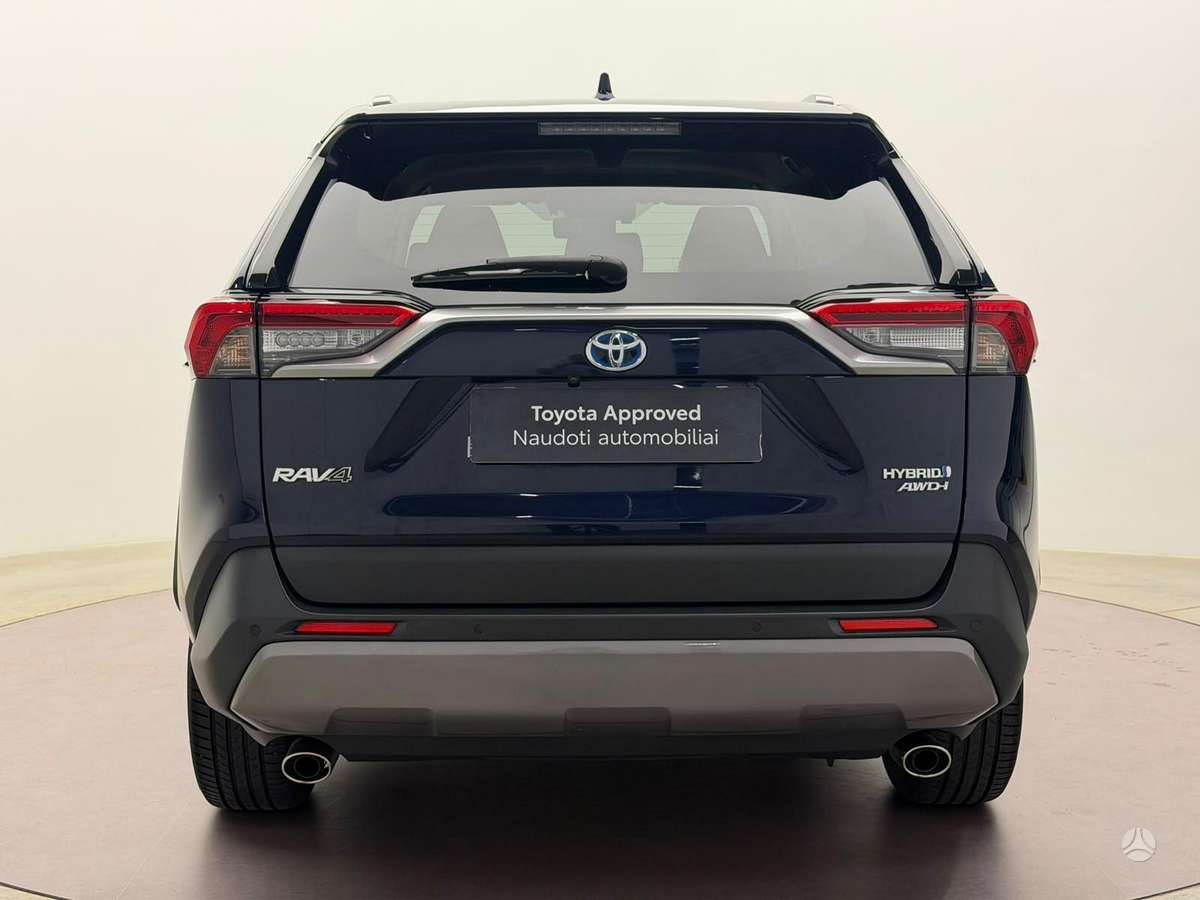 Toyota RAV4 - 7