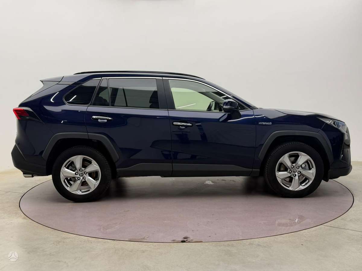 Toyota RAV4 - 4