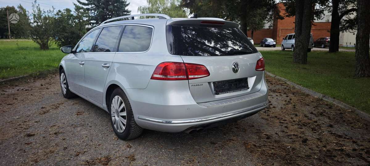 Volkswagen Passat, 2.0 l., Универсал