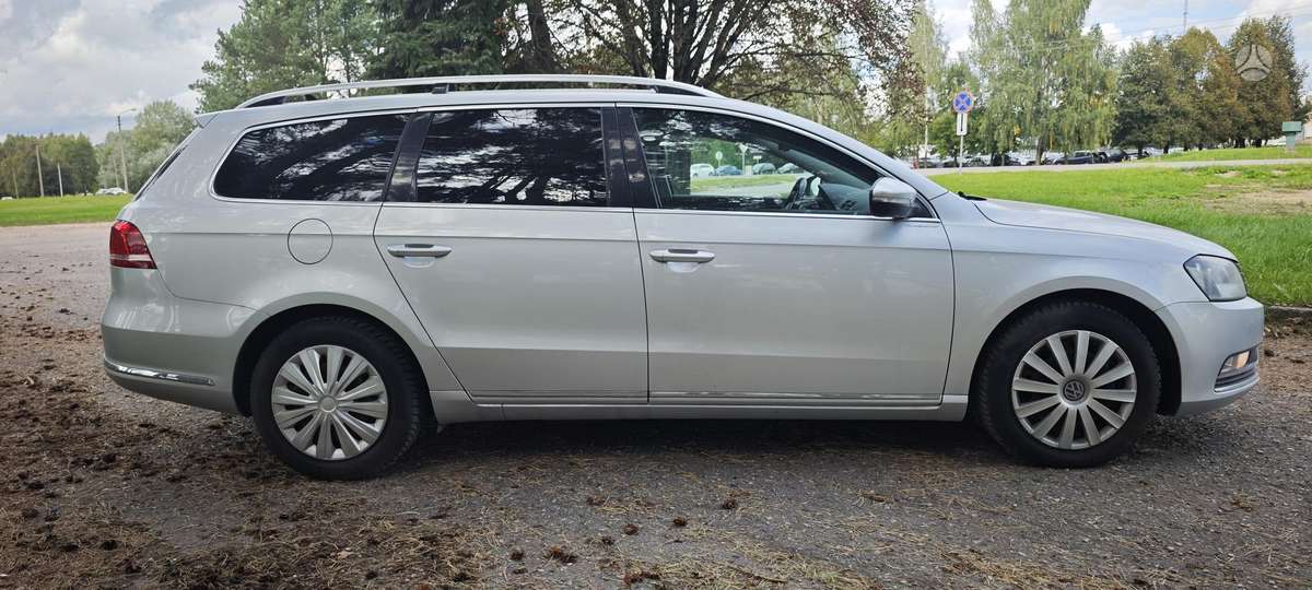 Volkswagen Passat - 6