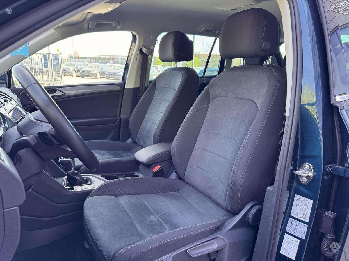 Volkswagen Tiguan - 9