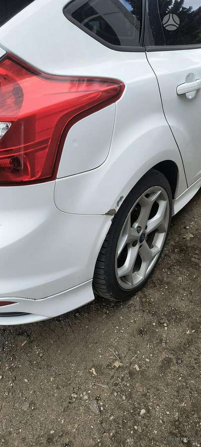 Ford Focus ST, 2.0 l., hatchback