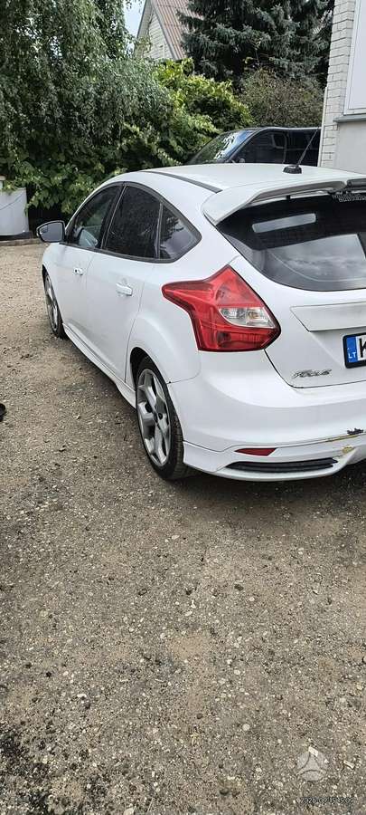 Ford Focus ST, 2.0 l., hatchback