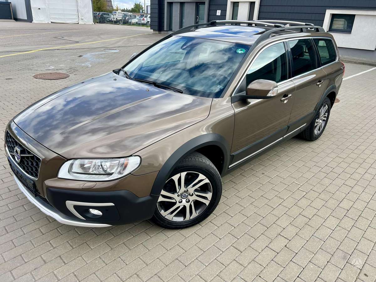 Volvo XC70 - 6