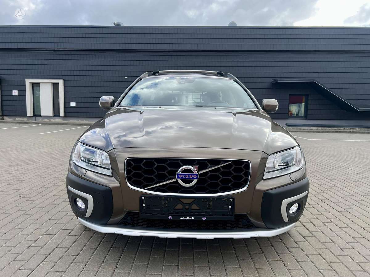 Volvo XC70 - 9