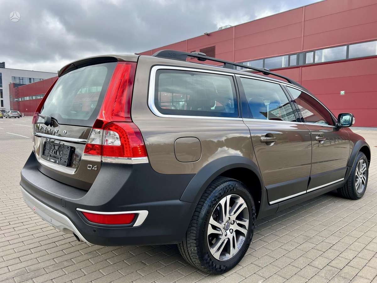 Volvo XC70 - 12
