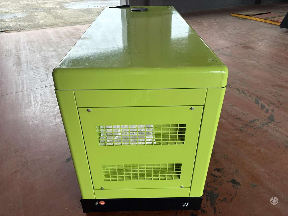 -Kita- Compal Power VG-R30, electric generators