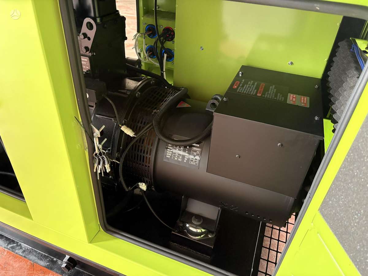 -Kita- Compal Power VG-R30, electric generators