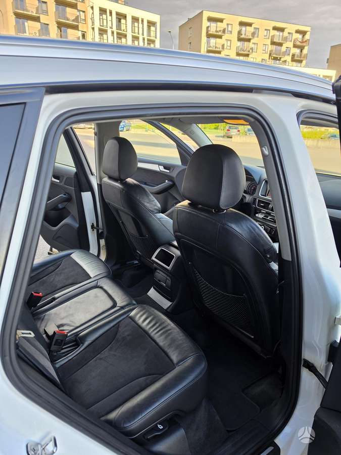 Audi Q5, 2.0 l., Внедорожник / Кроссовер