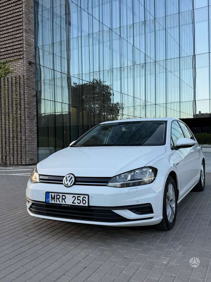Volkswagen Golf - 7