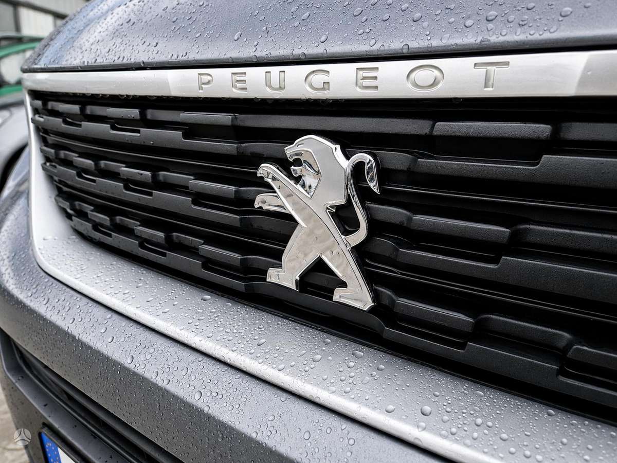 Peugeot Rifter - 12