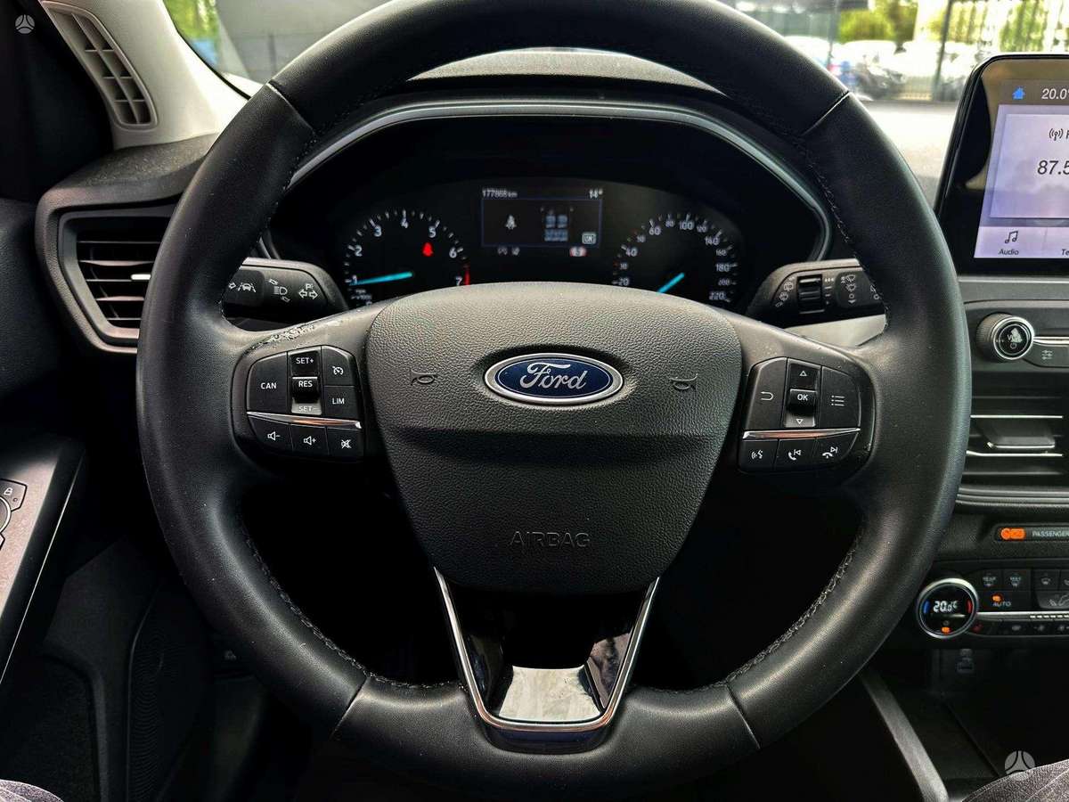 Ford Focus, 1.0 l., Универсал