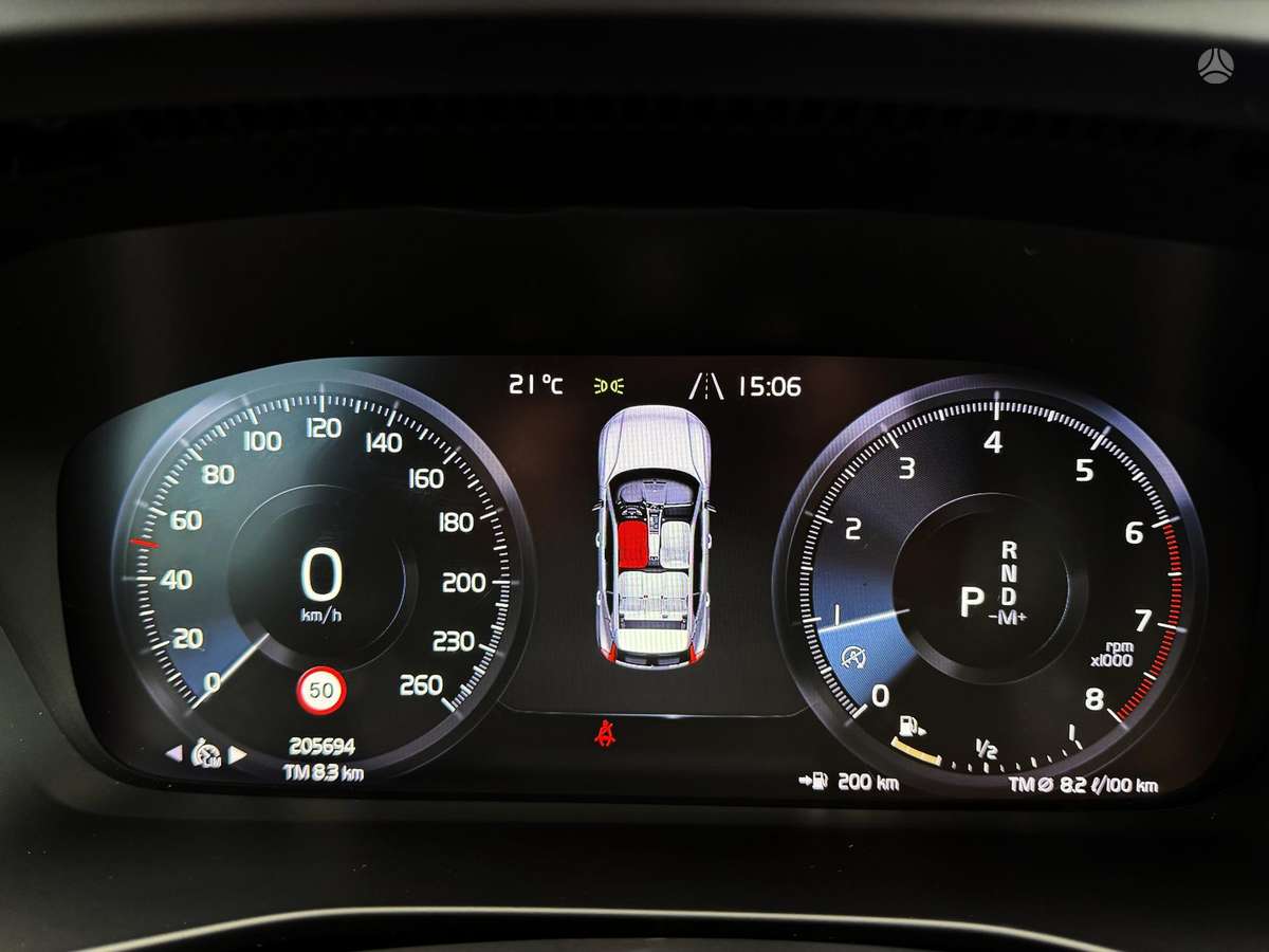 Volvo XC40 - 11