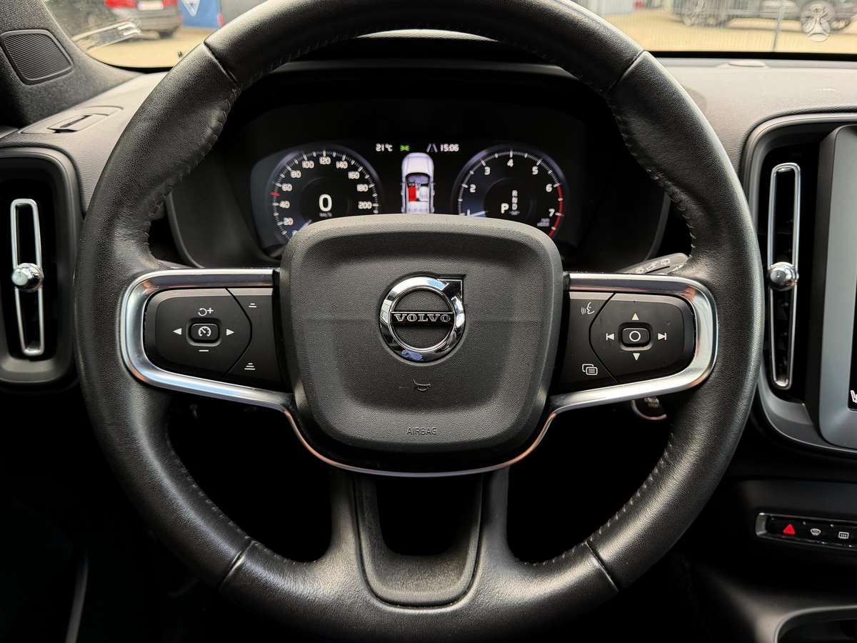Volvo XC40 - 7