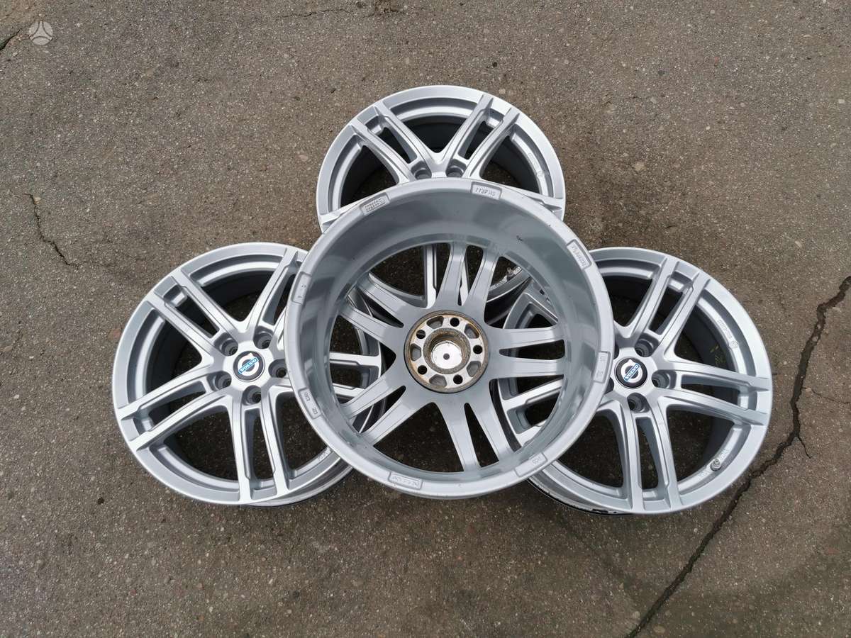 Volvo XC40 / XC60, light alloy, R18