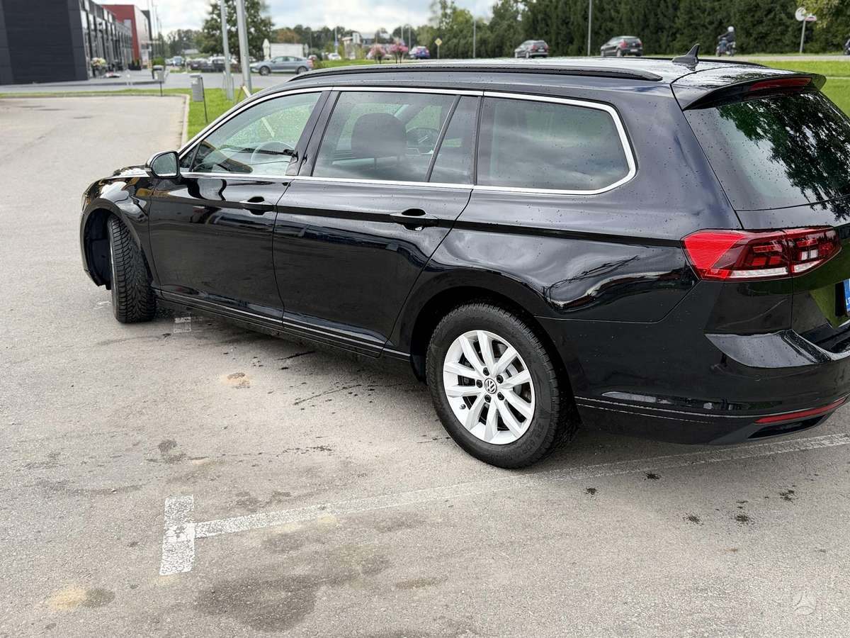 Volkswagen Passat - 10
