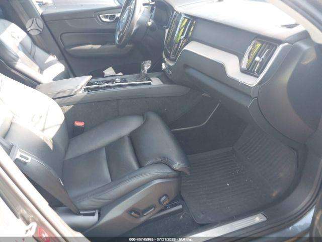 Volvo XC60 - 5