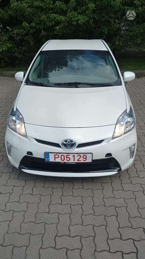 Toyota Prius - 1