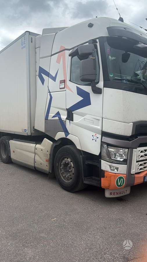 Renault T high 520, double sleeper