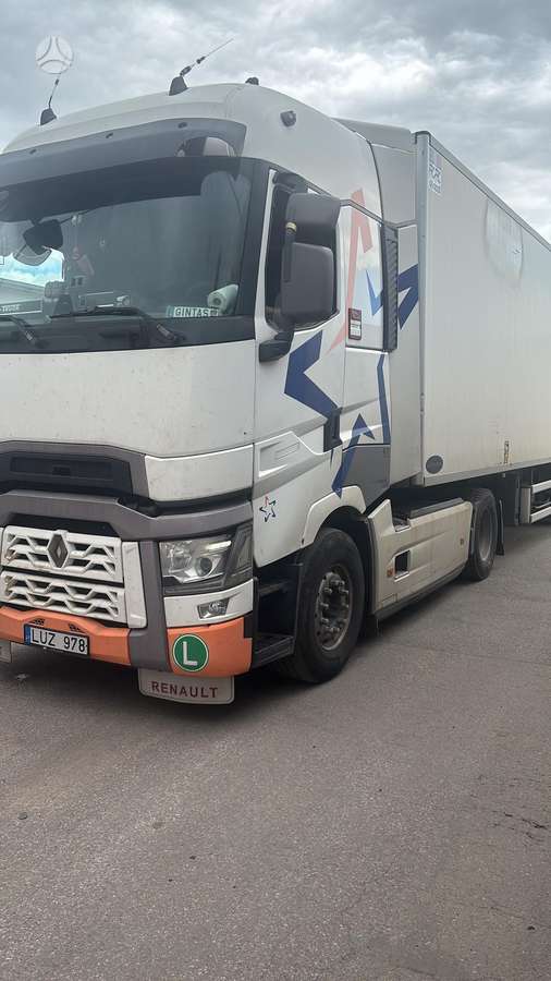 Renault T high 520, 2 miegamosios vietos