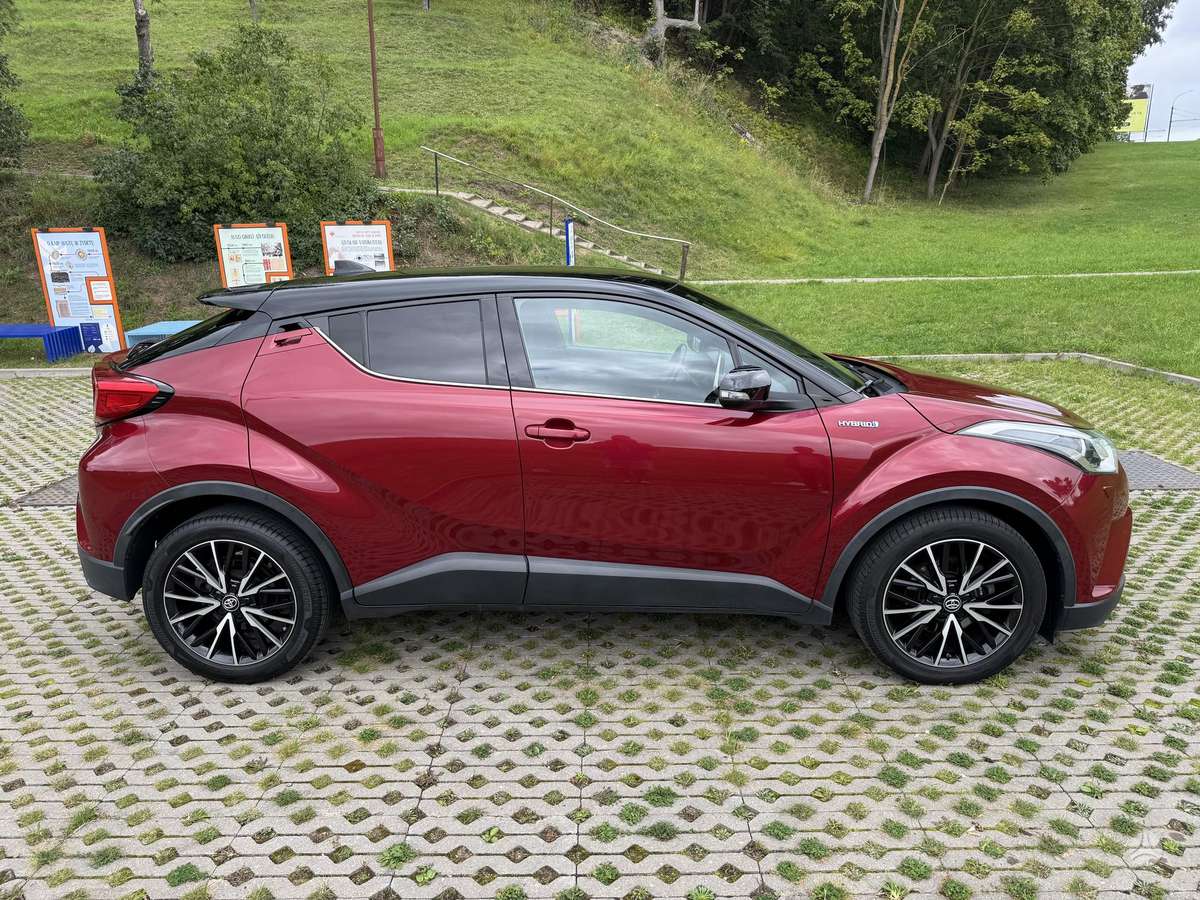 Toyota C-HR - 5