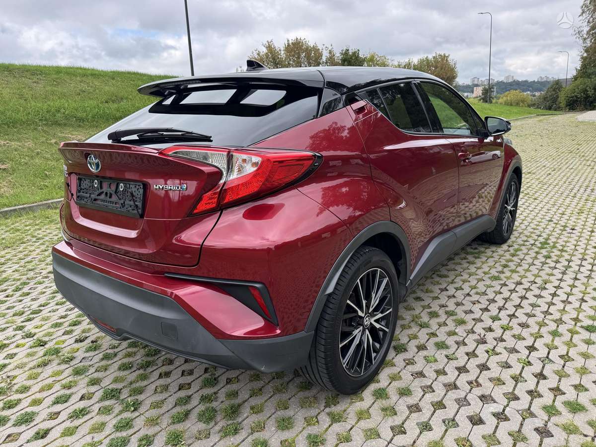 Toyota C-HR - 6