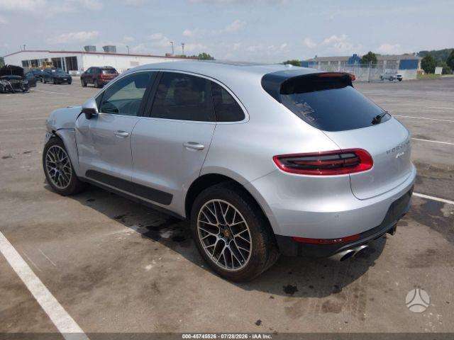 Porsche Macan - 3