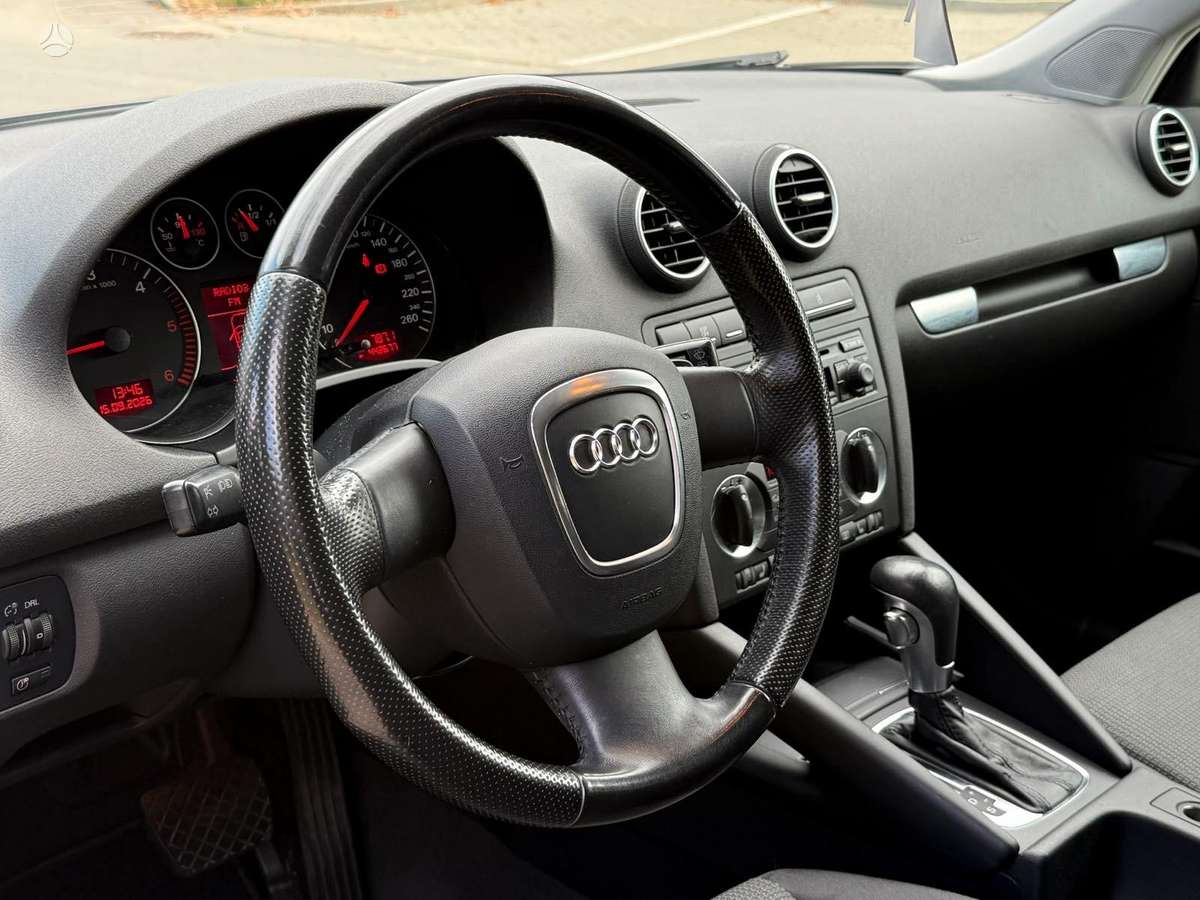 Audi A3, 2.0 l., Хэтчбек