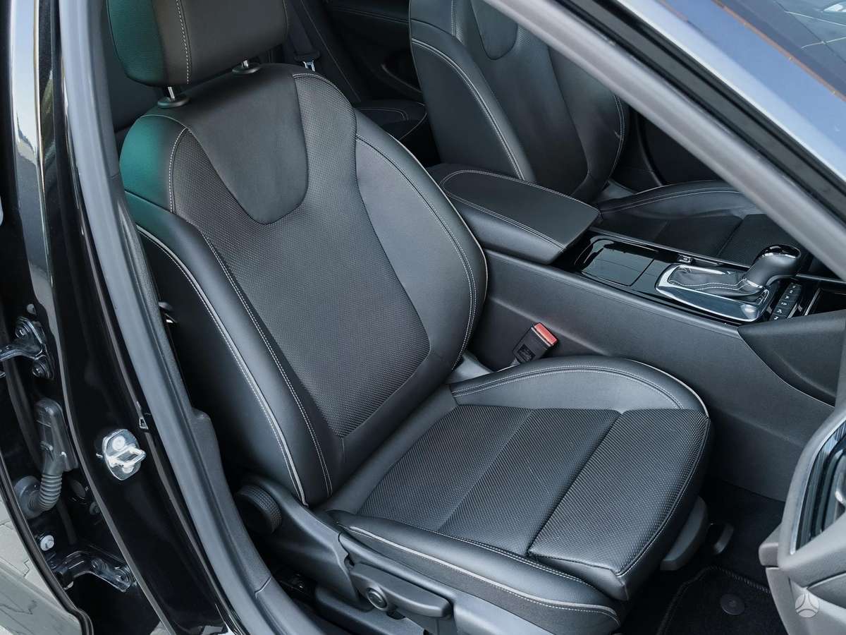 Opel Insignia, 2.0 l., Универсал