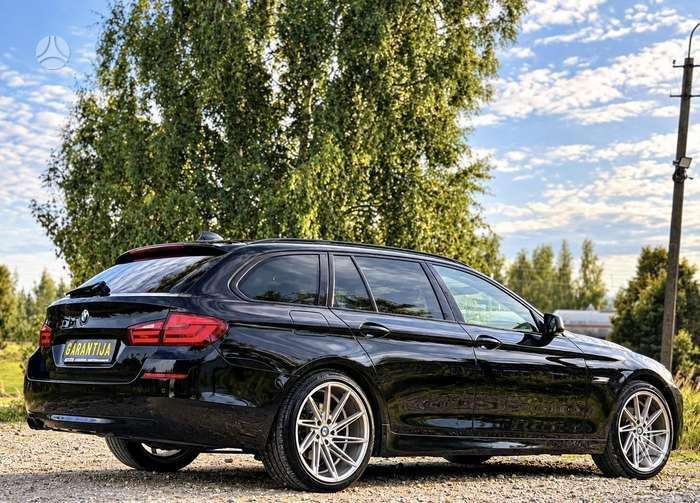 BMW 520, 2.0 l., wagon