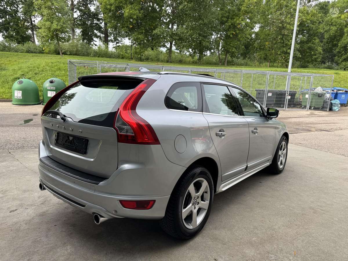 Volvo XC60 - 4