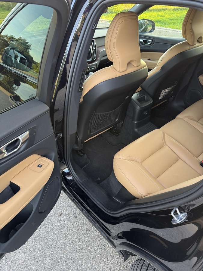 Volvo XC60 - 8