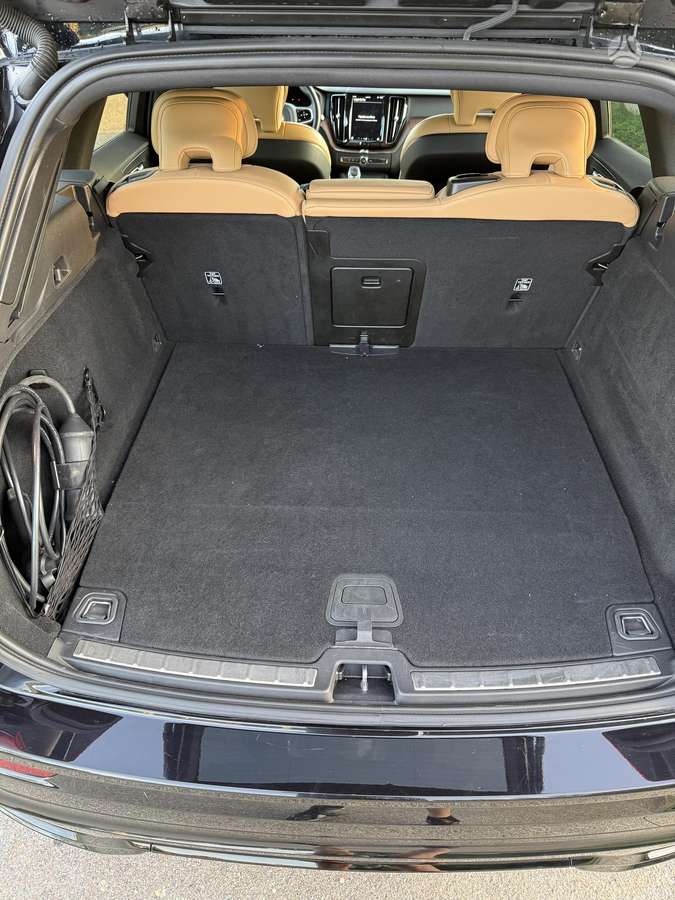 Volvo XC60 - 10