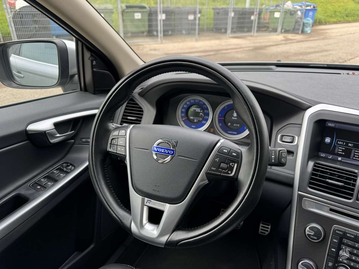 Volvo XC60 - 11